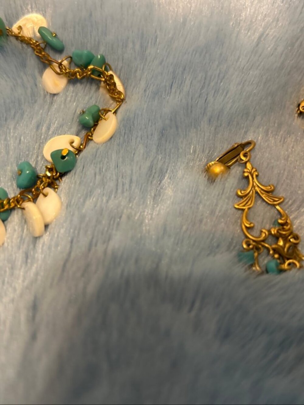 Vintage Turquoise Style Jewelry Set Charm Bracelet Clip On Earrings